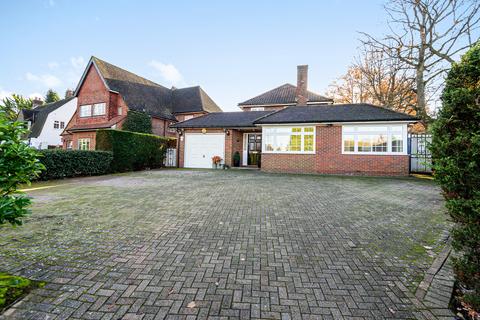5 bedroom detached house for sale - The Drive, Banstead