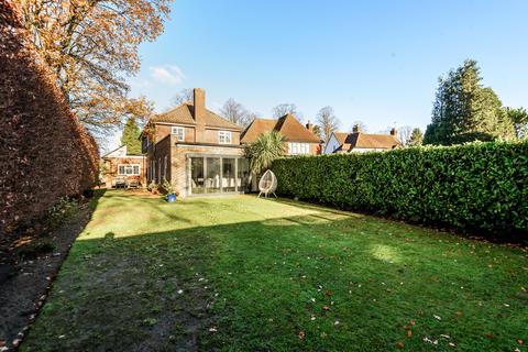 5 bedroom detached house for sale - The Drive, Banstead