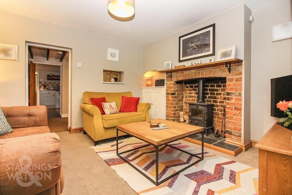 Lynch Green, Hethersett, Norwich 3 bed cottage for sale £375,000
