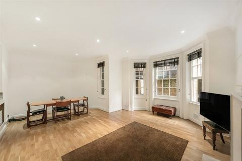 3 bedroom flat to rent, Bullingham Mansions, Pitt Street, London