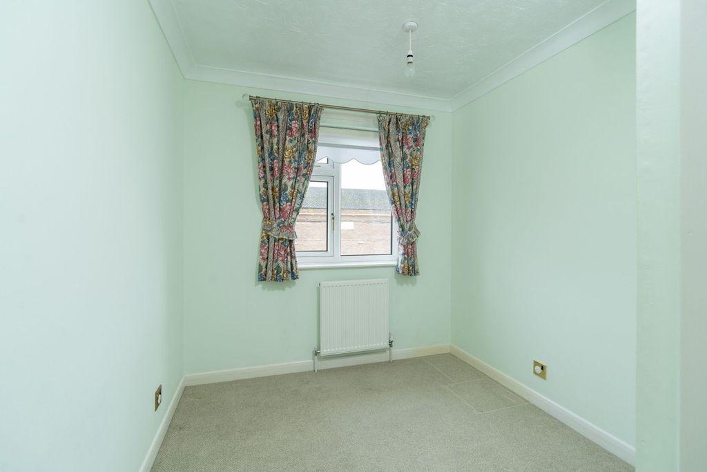 Bedroom 4 (Single)