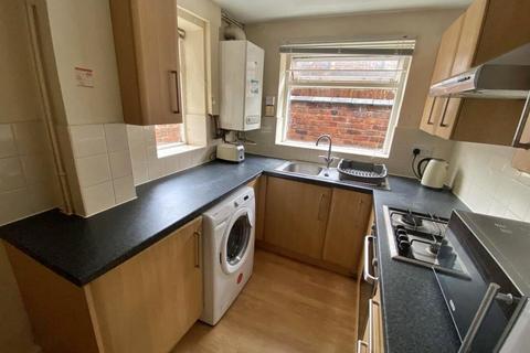 Heald Place, Rusholme, M14