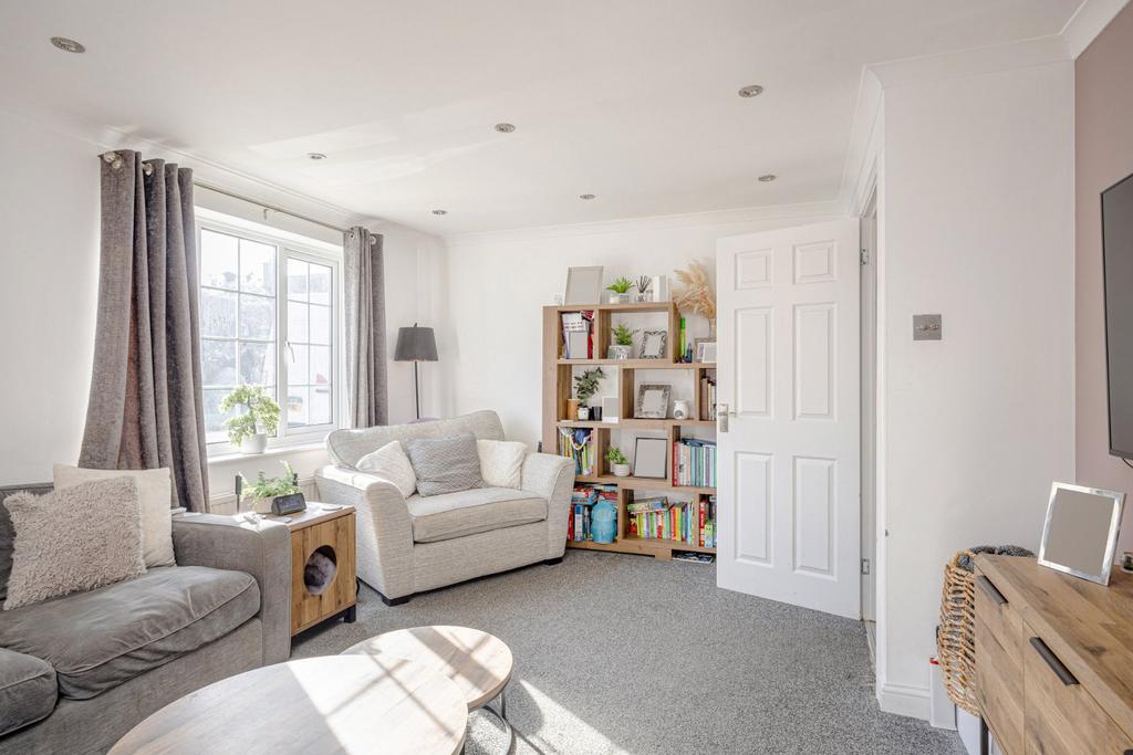 The Croft, Elsenham, 3 bed detached house £395,000