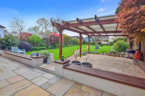 4 bedroom detached house for sale - Tunbury Avenue, Walderslade, ME5