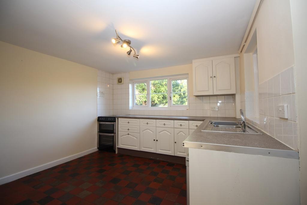St. Pauls Walden, Hitchin, SG4 3 bed detached house £1,430 pcm (£330 pw)
