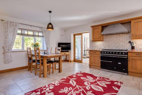 Archway House Abbey Lane, Axminster, EX13 8TS