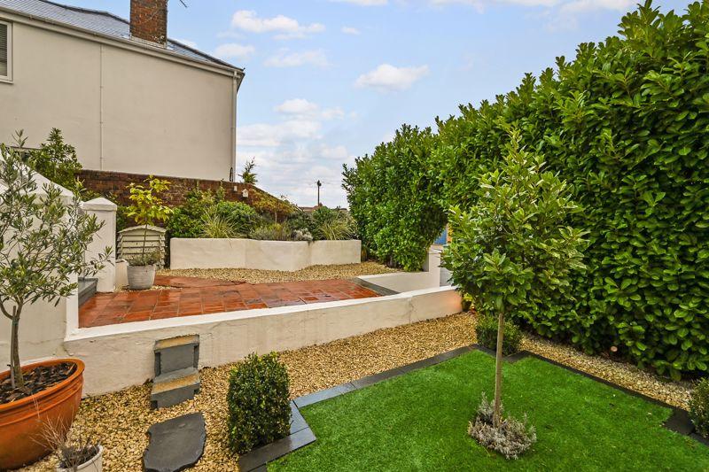 Courtyard garden