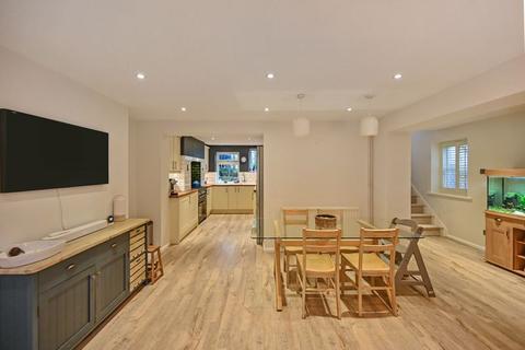 40 Bartholomew Lane, Hythe, CT21 4BX