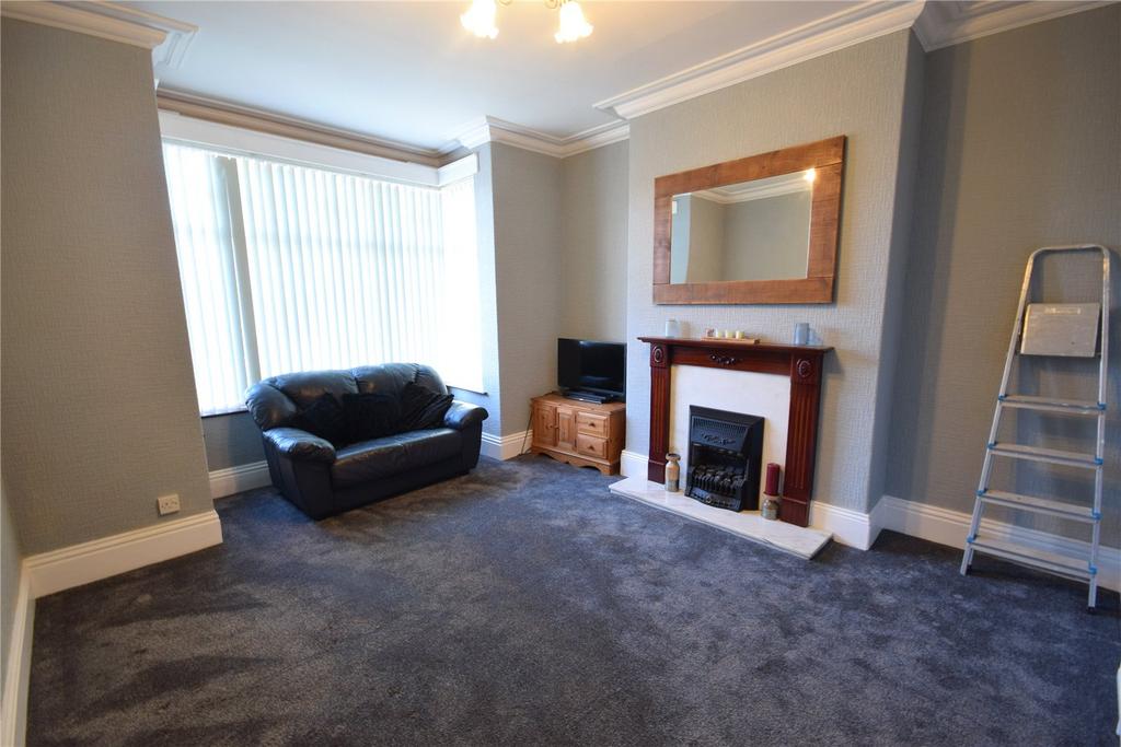 Oakleigh Avenue, Wakefield, West... 2 bed semidetached house £200,000