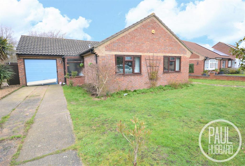 Laxfield Way, Pakefield, Suffolk 3 bed detached bungalow £300,000