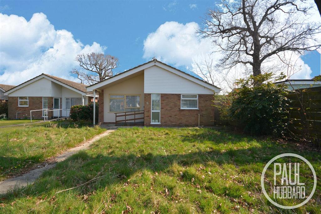 Rubens Walk, Gunton, Suffolk 3 bed detached bungalow for sale £230,000