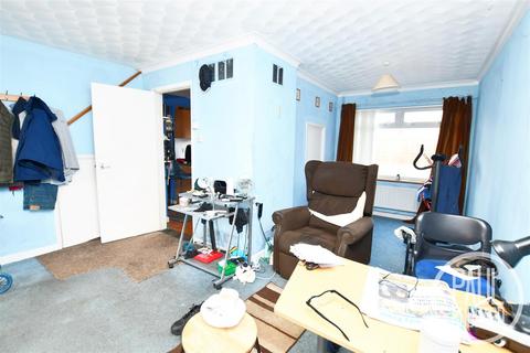 3 bedroom semi-detached house for sale, Park Walk, Holton, Suffolk