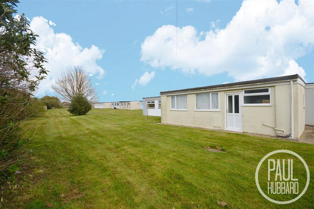 Seaview Chalet Park, Kessingland 3 bed mobile home £90,000