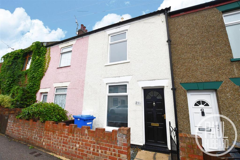 Morton Road, Pakefield, Suffolk 3 bed terraced house £170,000