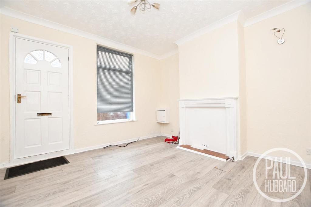 Morton Road, Pakefield, Suffolk 3 bed terraced house £170,000