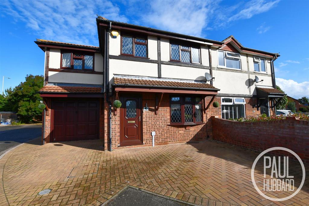Fortress Road, Carlton Colville, Suffolk 4 bed semidetached house £