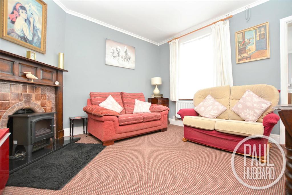 Rotterdam Road, Lowestoft, Suffolk 3 bed terraced house £170,000