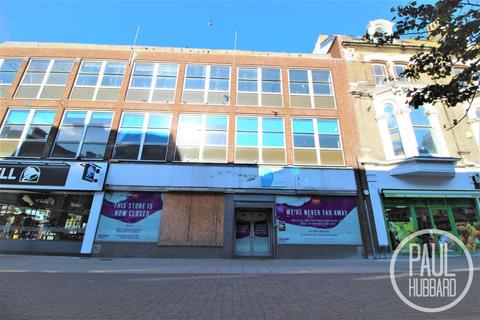 Retail property (high street) to rent, London Road North, Lowestoft, Suffolk