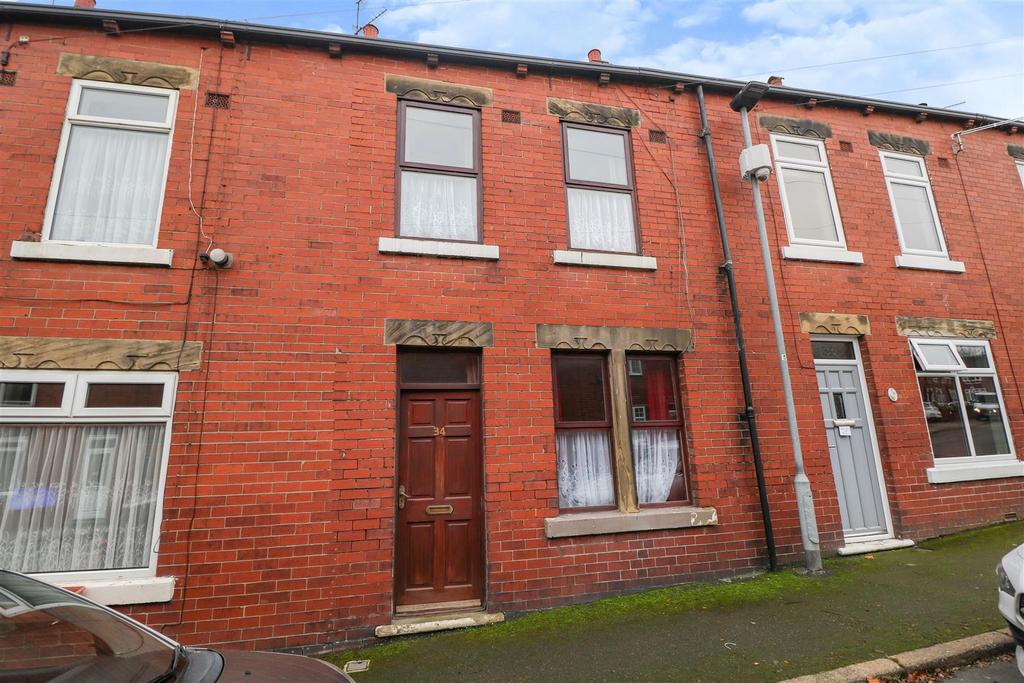 Alan Road, Darton, Barnsley 3 bed terraced house £90,000