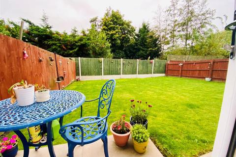 3 bedroom semi-detached house for sale, 11 Linden Fields, Minsterley, Shrewsbury, SY5 0FE