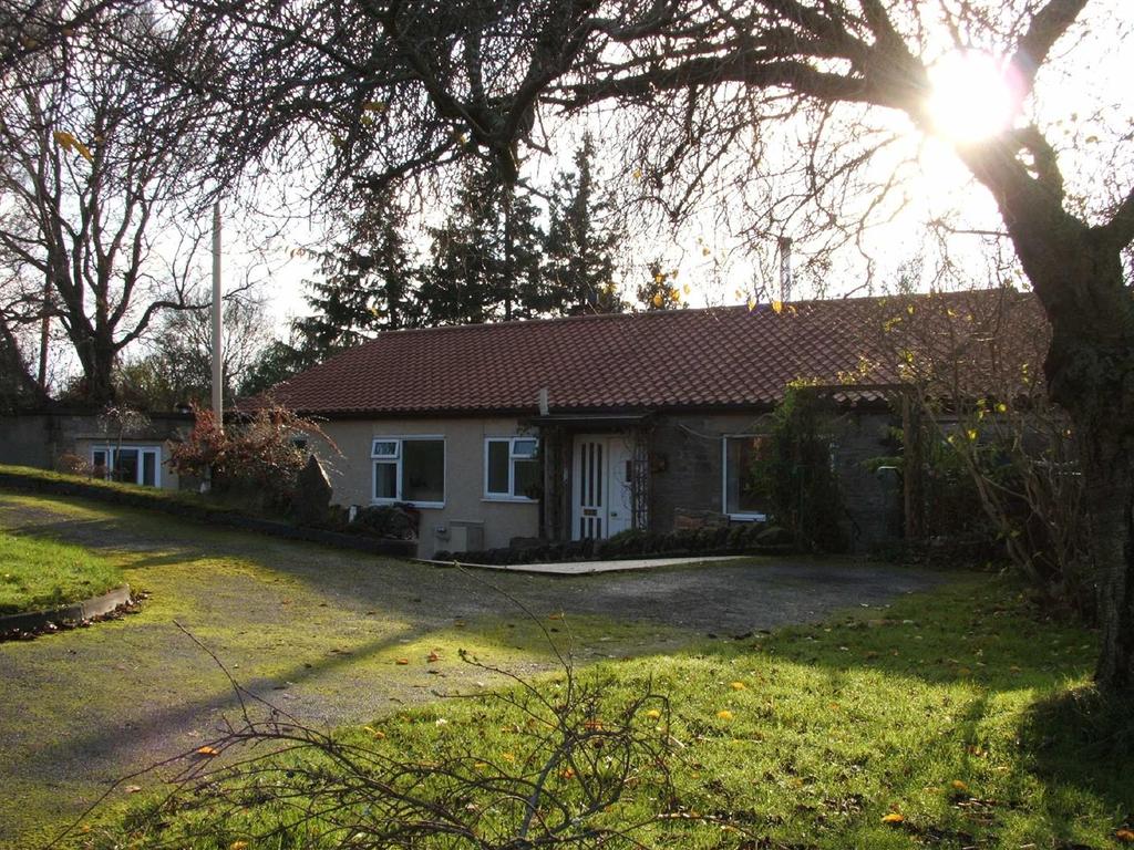 Pallinsburn, Cornhill On Tweed 4 bed semidetached bungalow £800 pcm