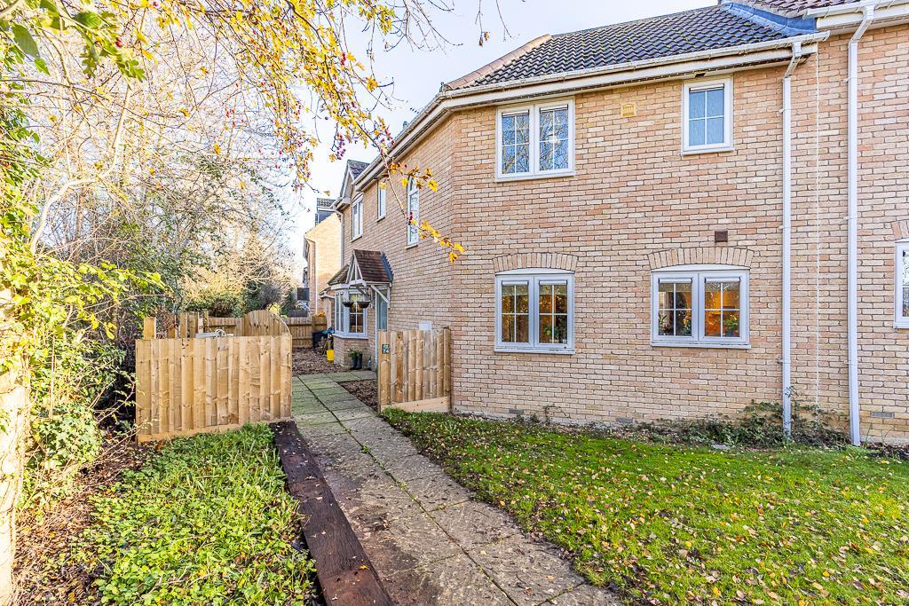 East Of England Way, Orton Northgate, Peterborough 4 bed semidetached house for sale £315,000