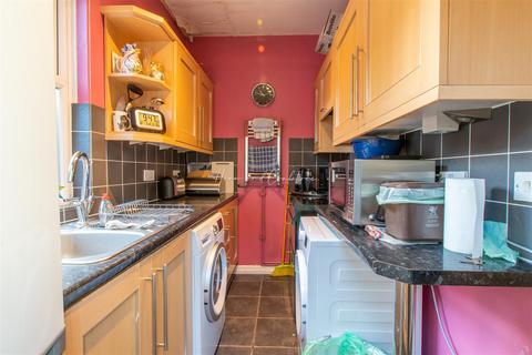 38 Llanfair Road, Cardiff, CF11 9QB