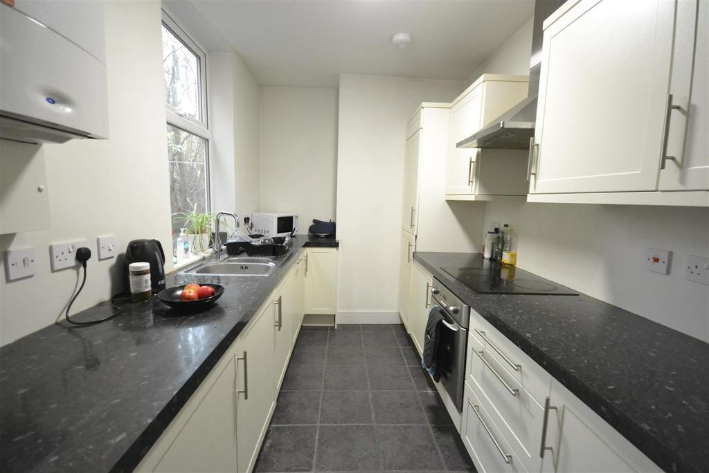 Lorne Road, Clarendon Park, Leicester 4 bed terraced house for sale £