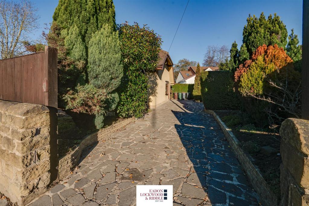 Driveway.jpg