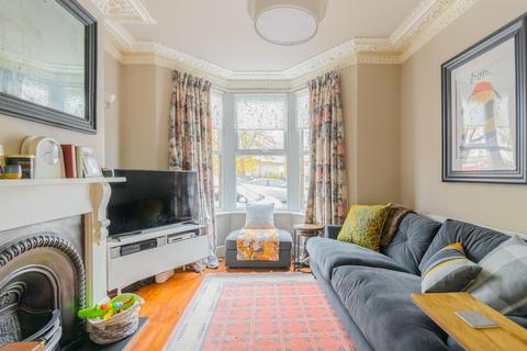 136 Easton Road, Bristol, BS5 0ET