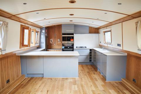 1 bedroom houseboat for sale - St. Katharine Docks, Wapping, E1W
