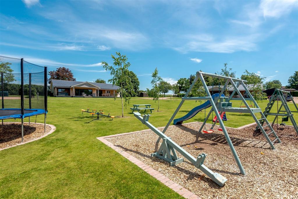 Play area 2.jpg