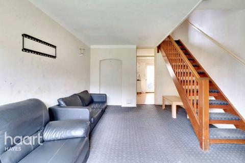 2 bedroom terraced house for sale, Clivesdale Drive, Hayes