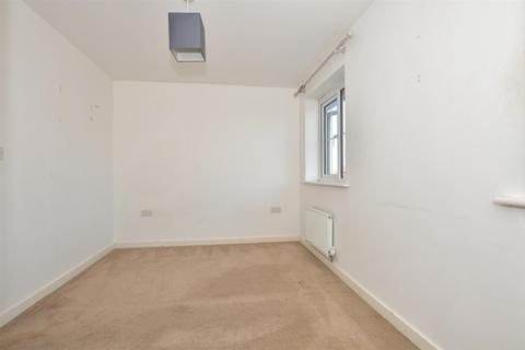 3 Central Boulevard, Aylesham, Canterbury, CT3 3FF