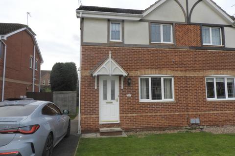 3 bedroom semi-detached house to rent, Granby Court Doncaster Armthorpe