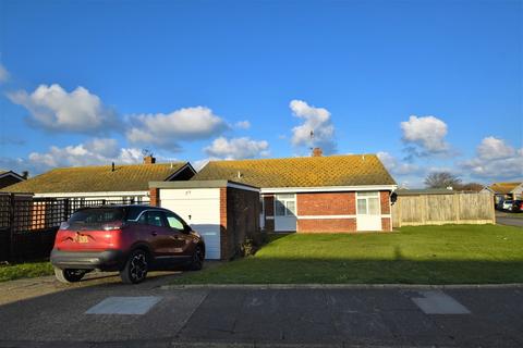 3 bedroom detached bungalow for sale - Springfield Road, Cliftonville