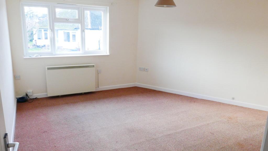 Callington Road, Liskeard 1 bed apartment £650 pcm (£150 pw)