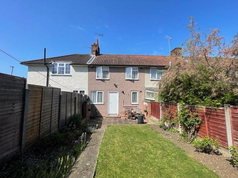 Littlefield Road, Edgware 3 bed house £450,000