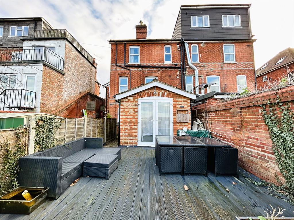 Tilehurst Road, Reading, Berkshire, RG30 1 bed for sale £