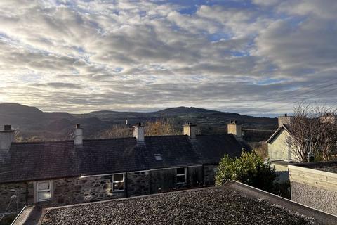 2 bedroom terraced house for sale, Bethesda, Gwynedd