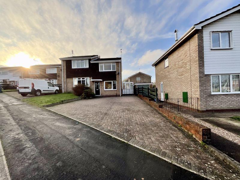 Deepdales, Stafford 2 bed semidetached house for sale £180,000