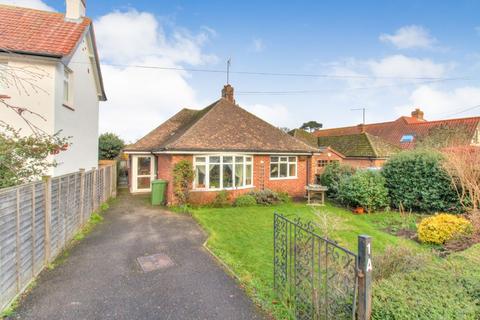 3 bedroom detached bungalow to rent, Cherry Tree Road, Woodbridge