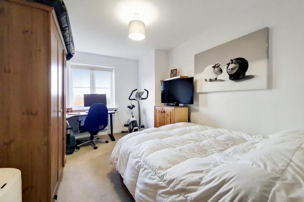 3 Bedroom 2-0.jpg