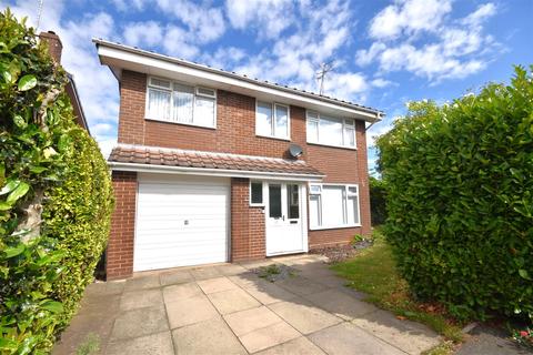4 bedroom detached house for sale - Colliery Green Court, Little Neston, Neston