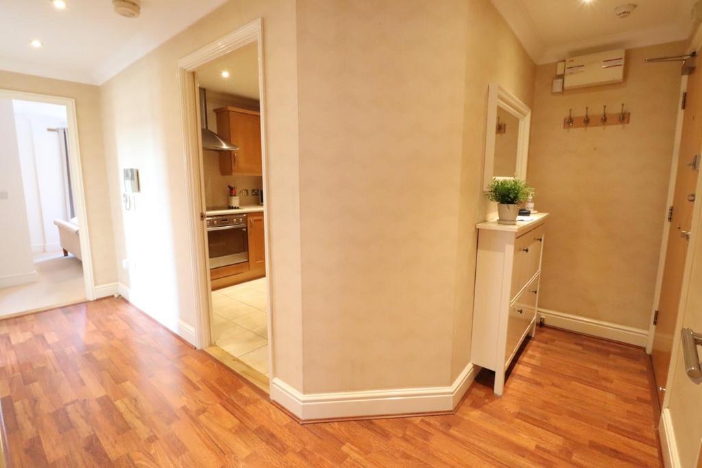 The Corner House Windsor Place, Leamington Spa 2 bed apartment £245,000