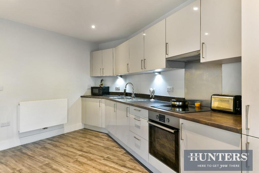IRONMONGER COURT, 22-16.jpg