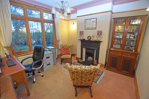 198 Barnsole Road, Gillingham, ME7 4JG