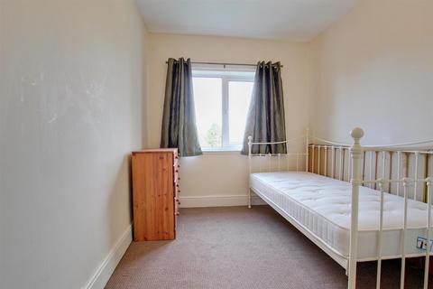 10 Belgrave Drive, Hornsea, HU18 1LU