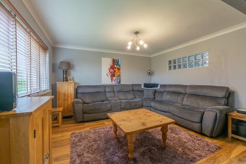 14 Merlin Way, Chipping Sodbury, Bristol, BS37 6XP