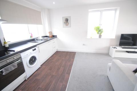 2 bedroom apartment for sale, Broad Street, Staple Hill BS16